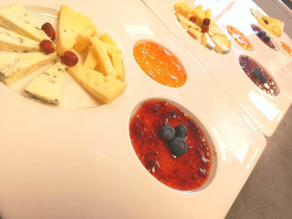 Hotel Restaurant Le Mur Du Roy Sarzeau Zewnętrze zdjęcie